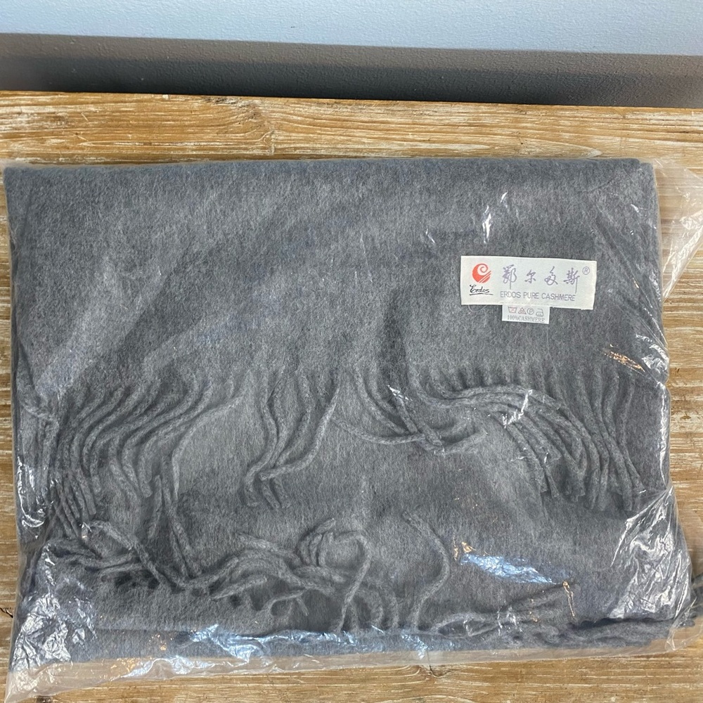 ERDOS Pure Cashmere Scarf Gray